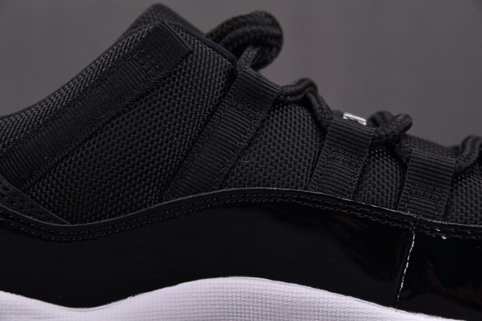 air jordan 11 low 