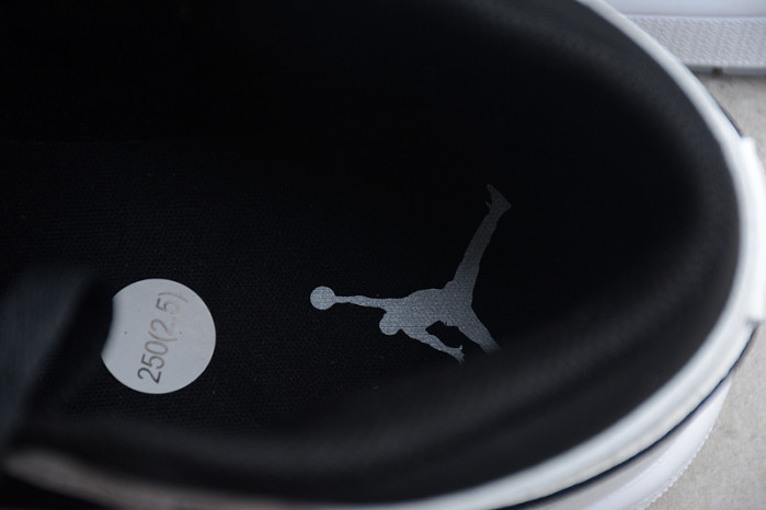air jordan 1 mid white black diamond dh6933-100