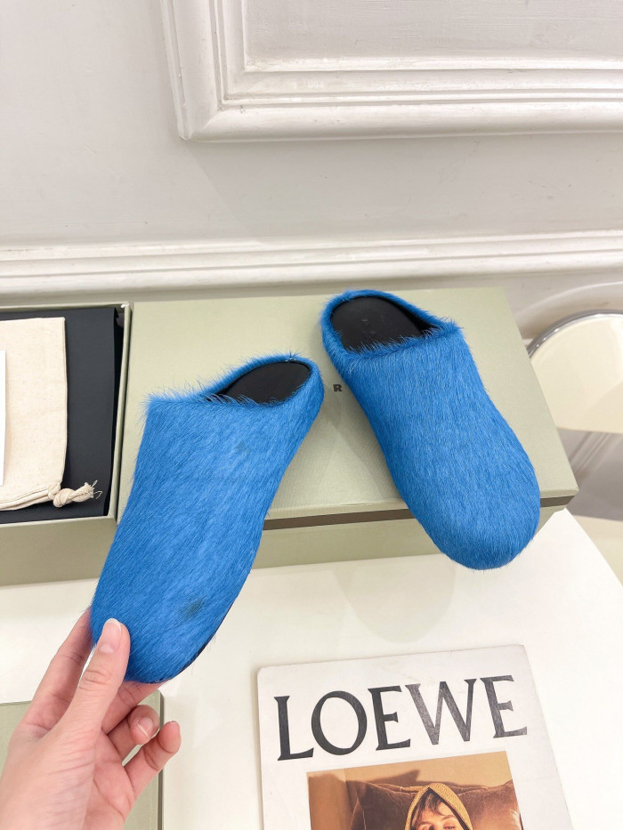 blue long hair calfskin fussbett sabot iris mar03