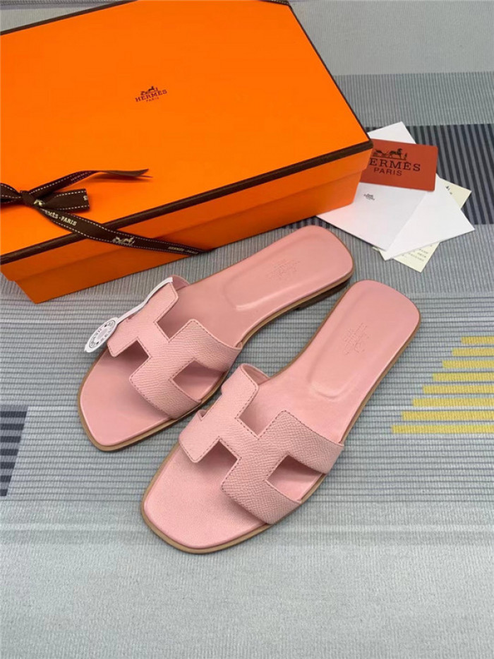 herme* sandal h54