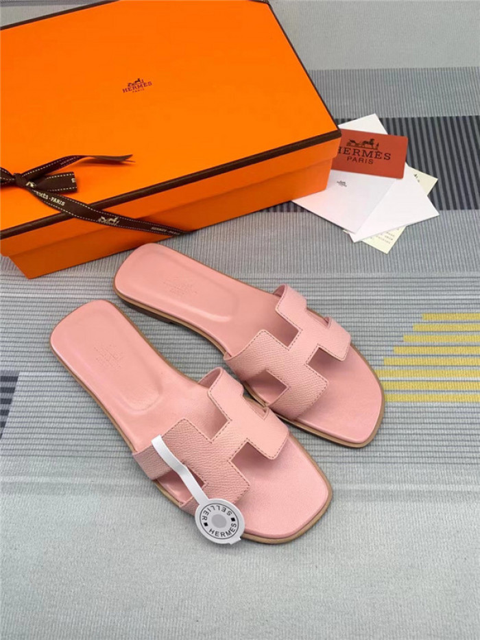 herme* sandal h54