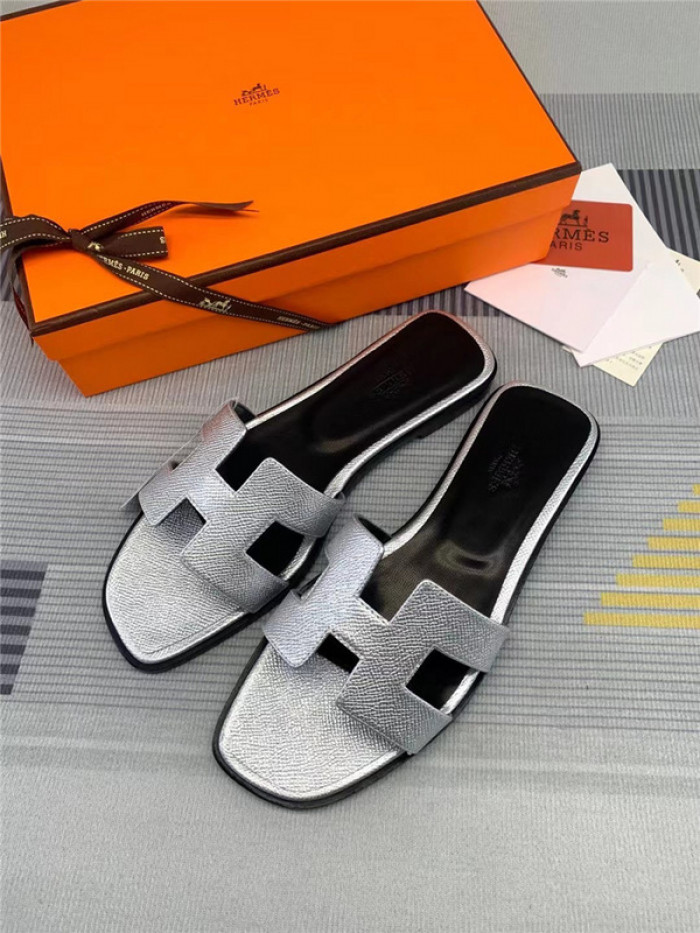 herme* sandal h34