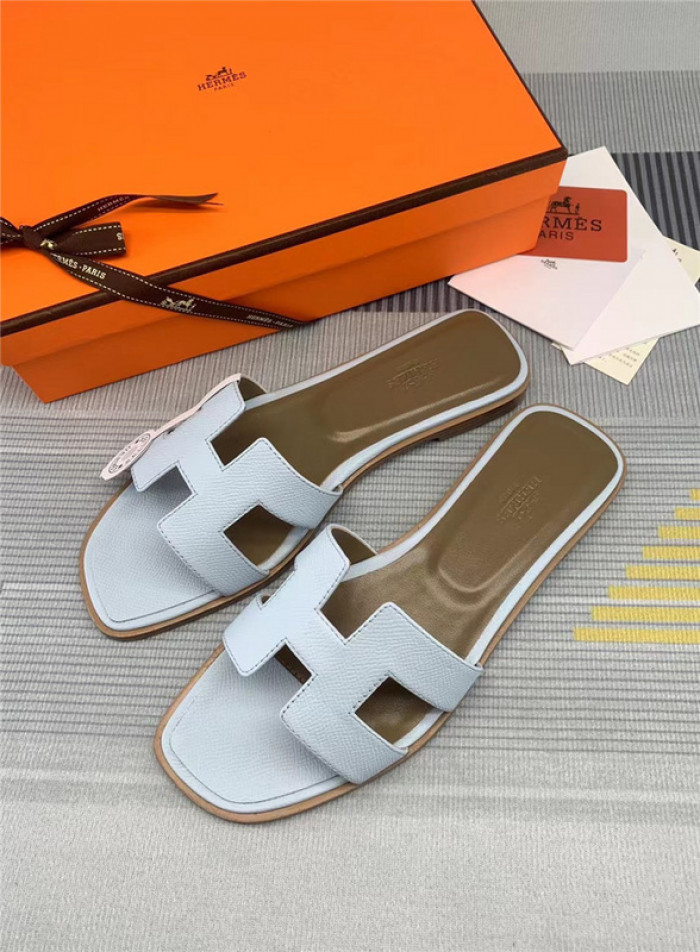 herme* sandal h29