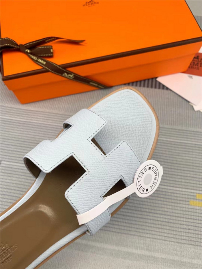 herme* sandal h29