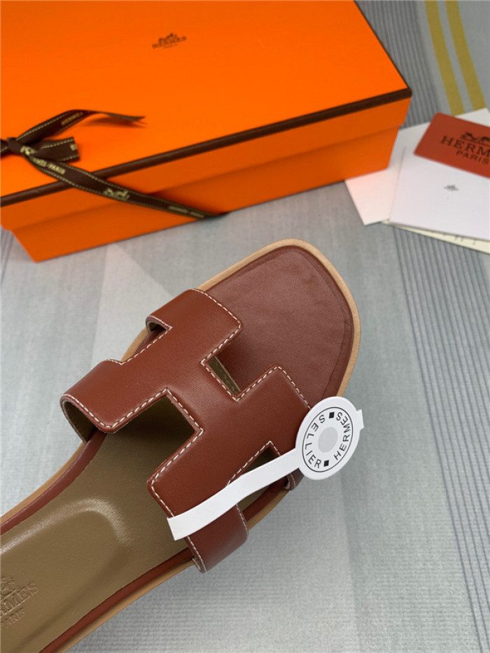 herme* sandal h38
