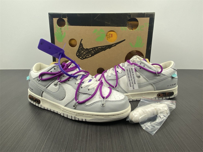 ofw x dunk low “28 of 50” dm1602-111