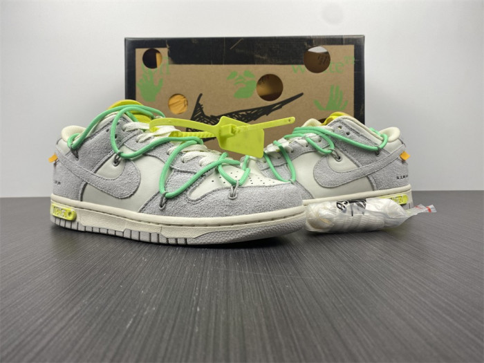 ofw x dunk low “14 of 50” dj0950-106