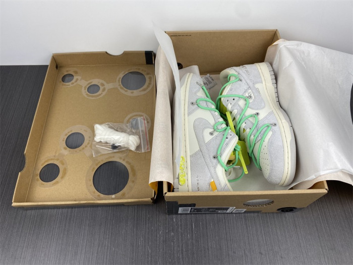 ofw x dunk low “14 of 50” dj0950-106