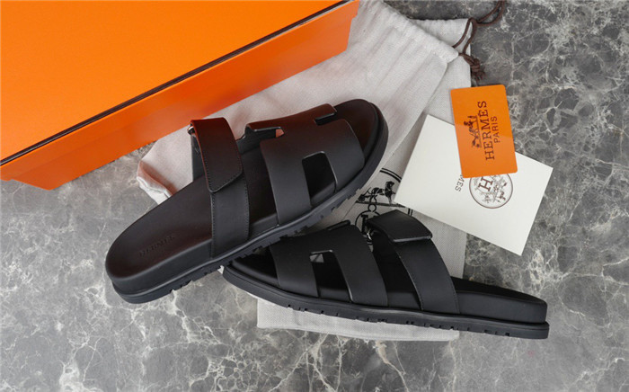 herme* sandal h69