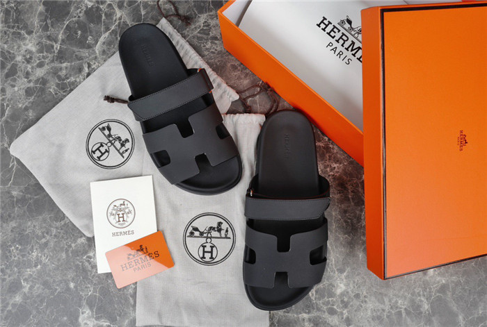 herme* sandal h69