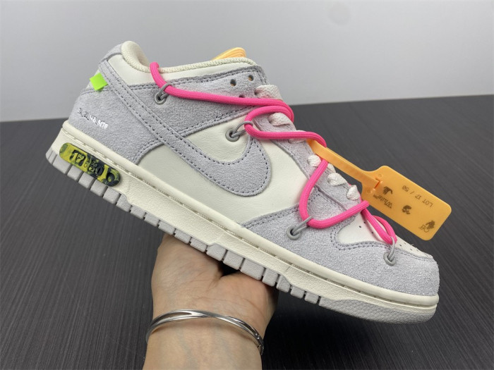 ofw x dunk low “17 of 50” dj0950-117