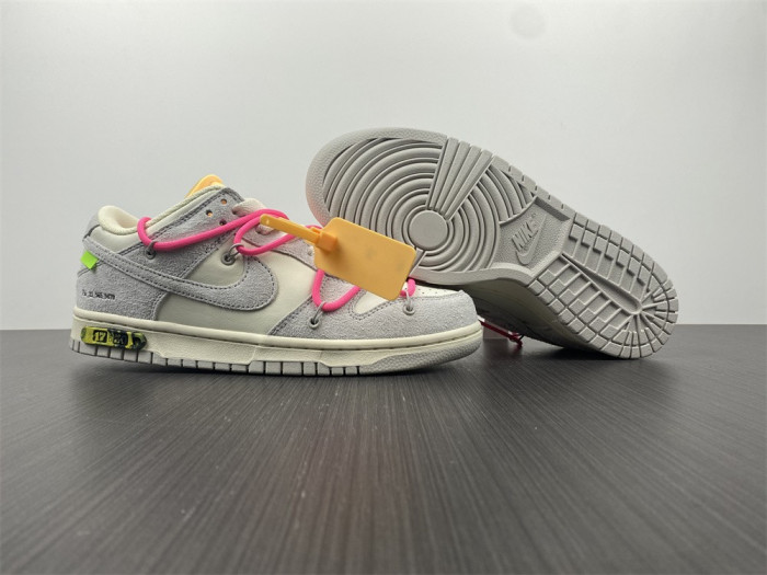 ofw x dunk low “17 of 50” dj0950-117
