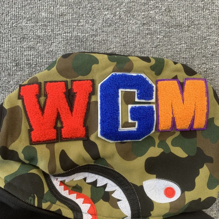 bape hoodie b14