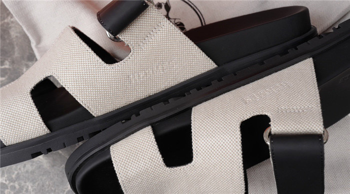 herme* sandal h80
