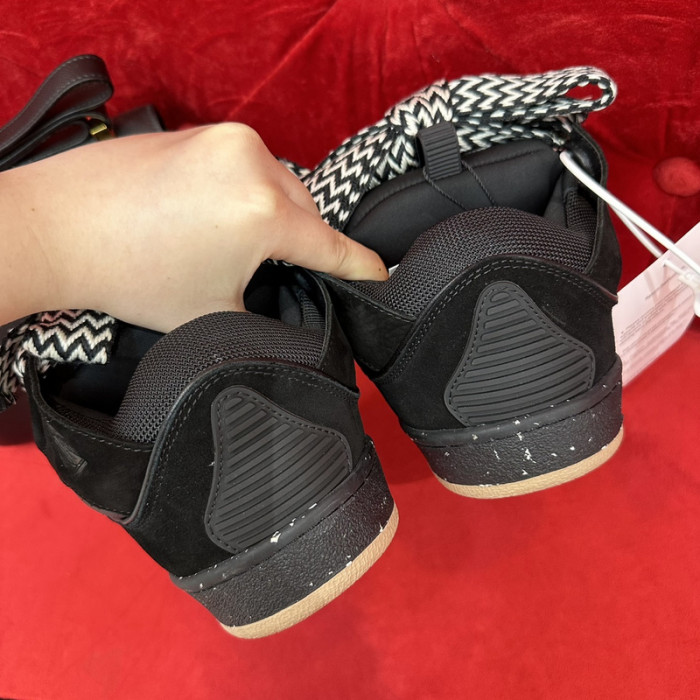 lavin sneaker107