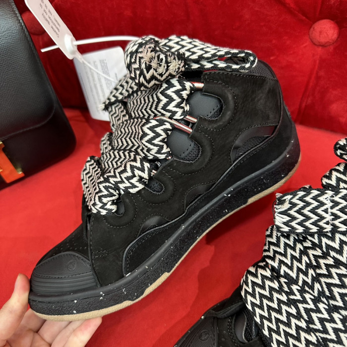 lavin sneaker107