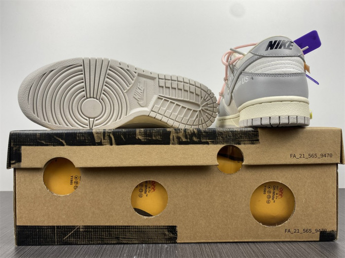 ofw x dunk low “24 of 50” dm1602-119