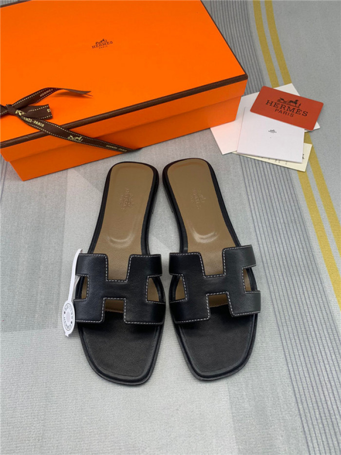 herme* sandal h37