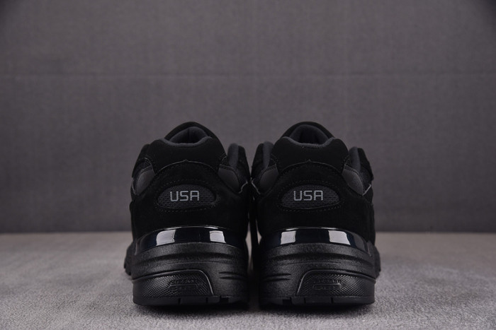 new balance 992 triple black m992ea