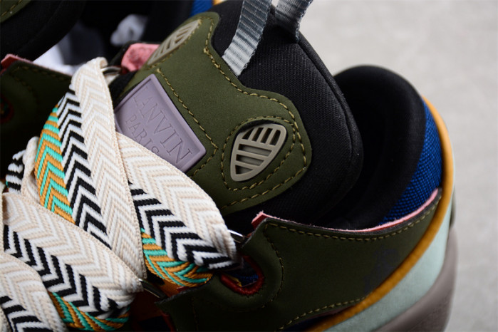 lavin sneaker22