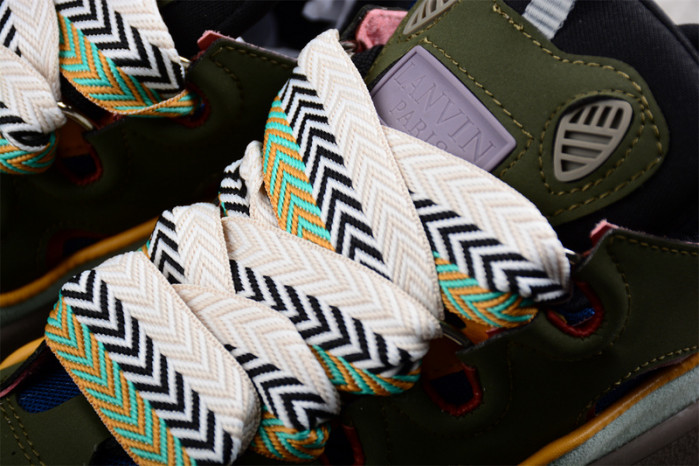 lavin sneaker22