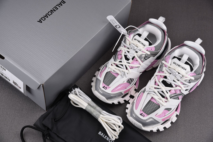 Ba*len*cia*ga track trainer 3.0 w2fs99041