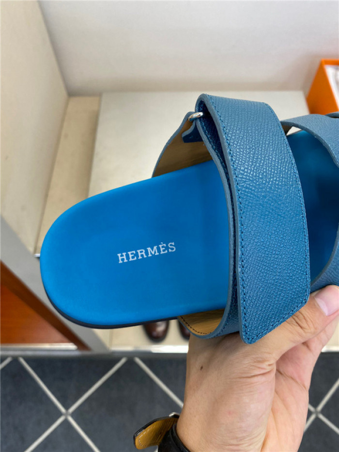 herme* sandal h63