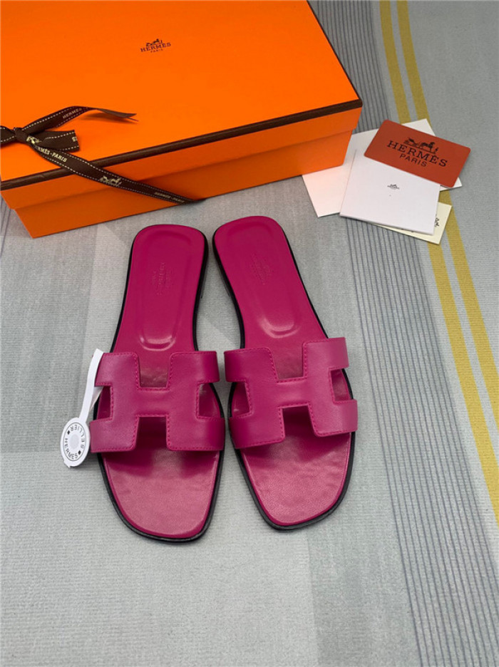 herme* sandal h26