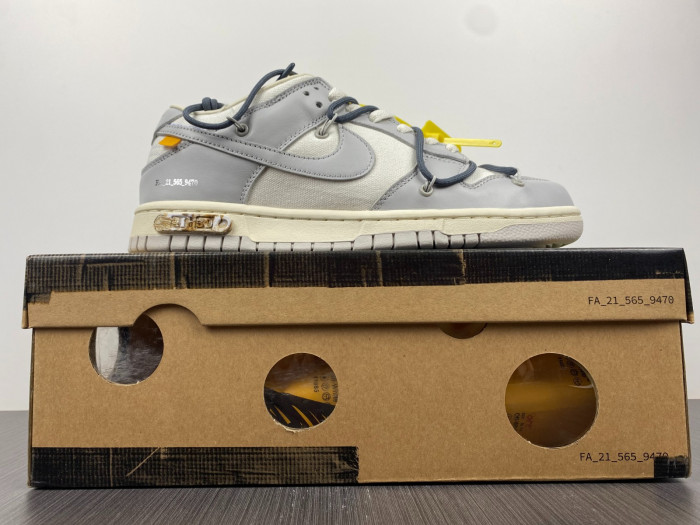 ofw x dunk low “41of 50” dm1602-105