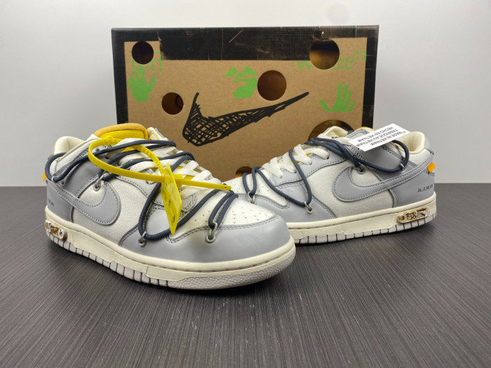 ofw x dunk low “41of 50” dm1602-105