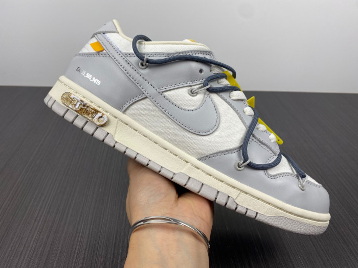 ofw x dunk low “41of 50” dm1602-105