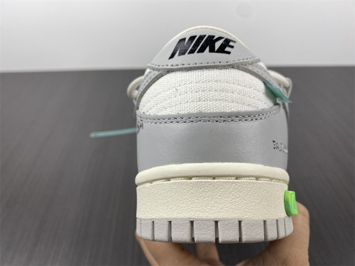 ofw x dunk low “42 of 50” dm1602-117