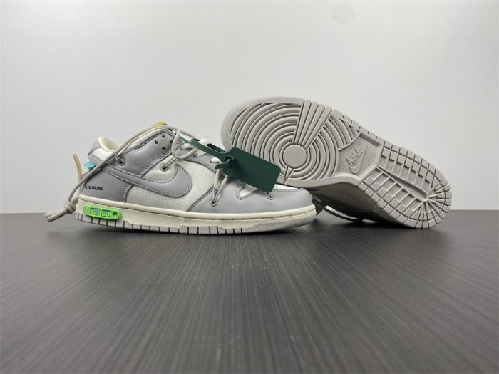 ofw x dunk low “42 of 50” dm1602-117