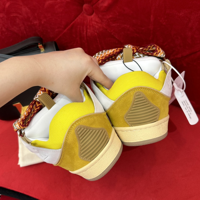 lavin sneaker104