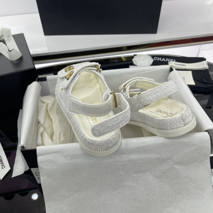 chane* sandal19