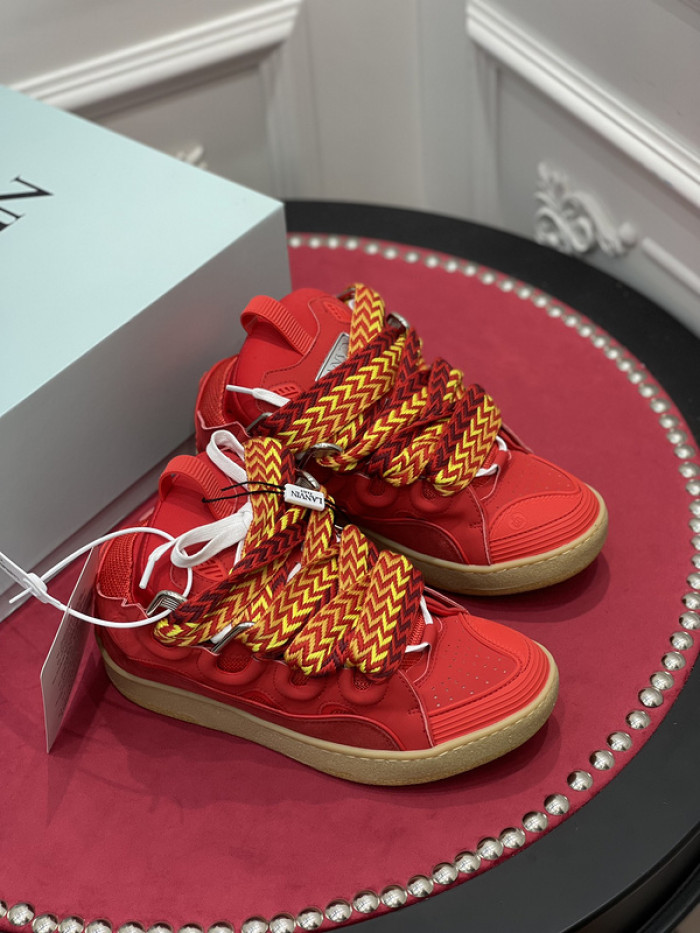 lavin sneaker82