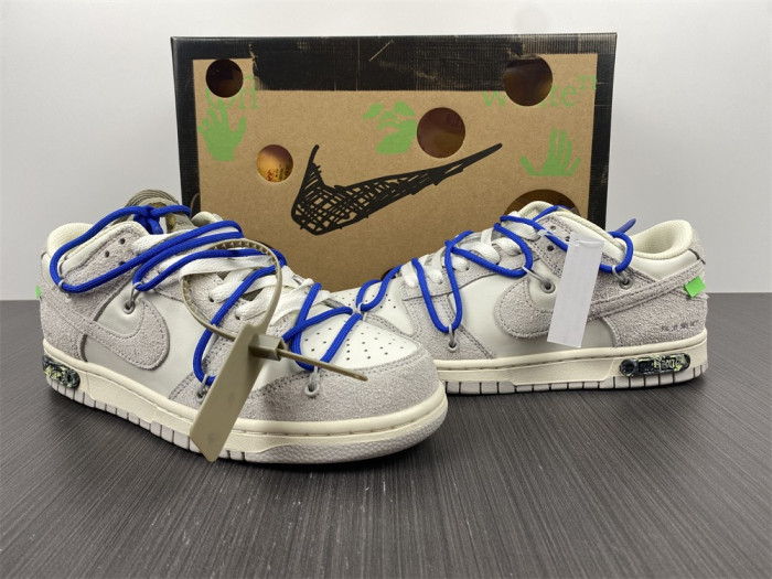 ofw x dunk low “32 of 50” dj0950-104