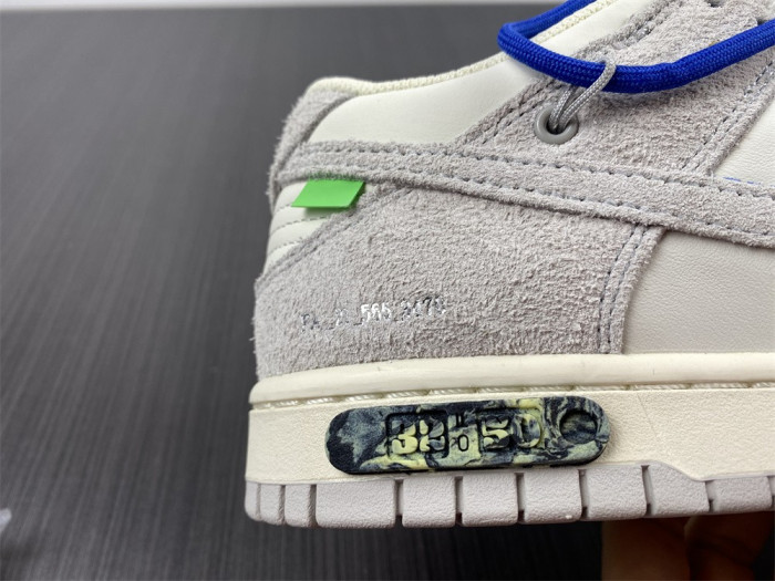 ofw x dunk low “32 of 50” dj0950-104