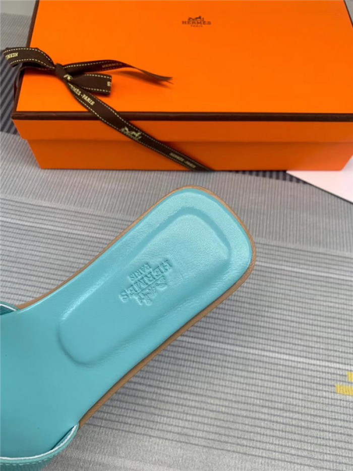 herme* sandal h55