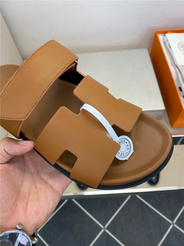 herme* sandal h65