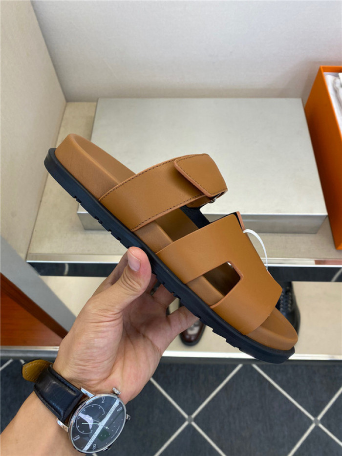 herme* sandal h65