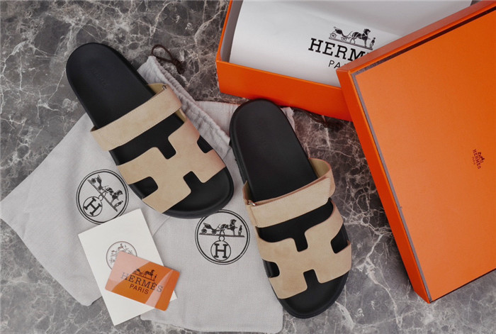 herme* sandal h77