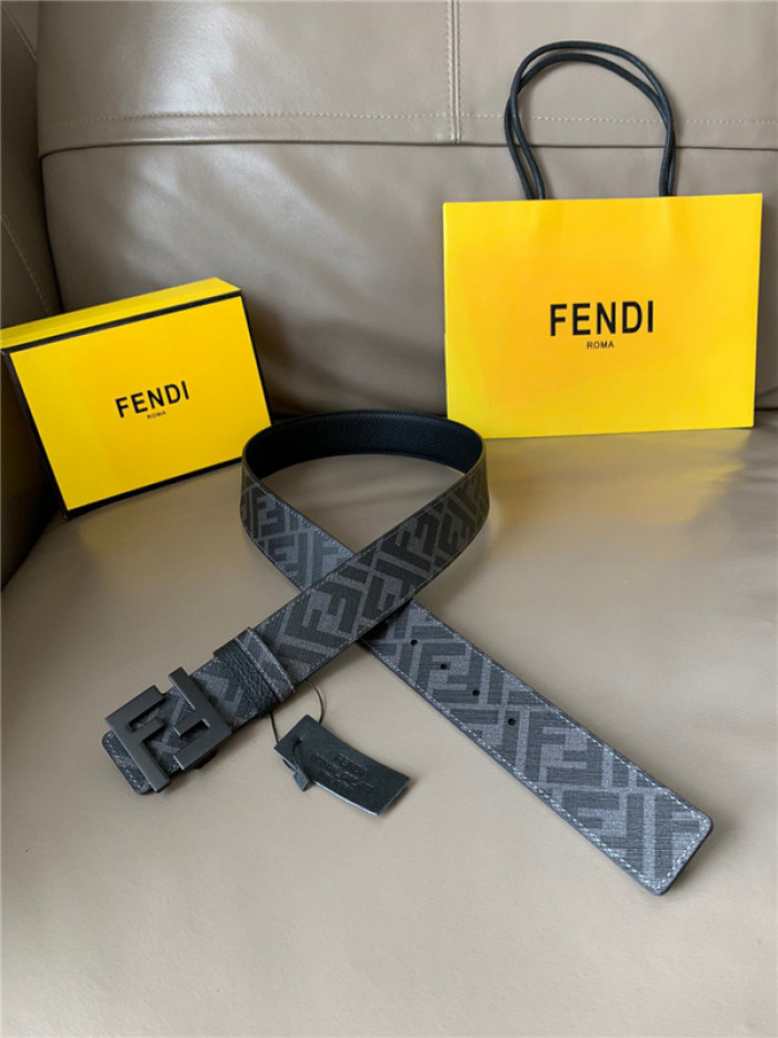 F**di belt f005