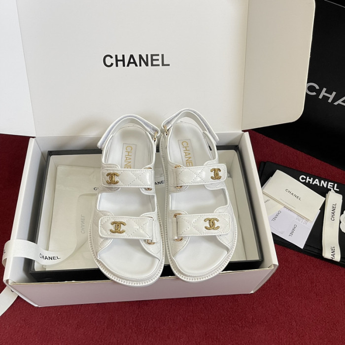 chane* sandal37