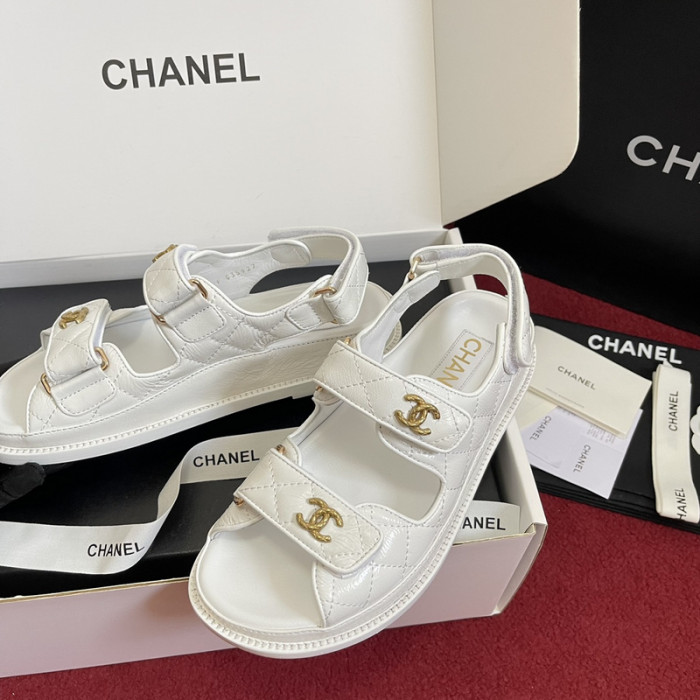 chane* sandal37
