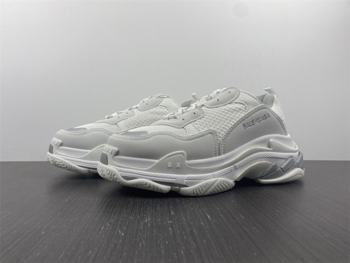 triples trainer sneakers 2000047