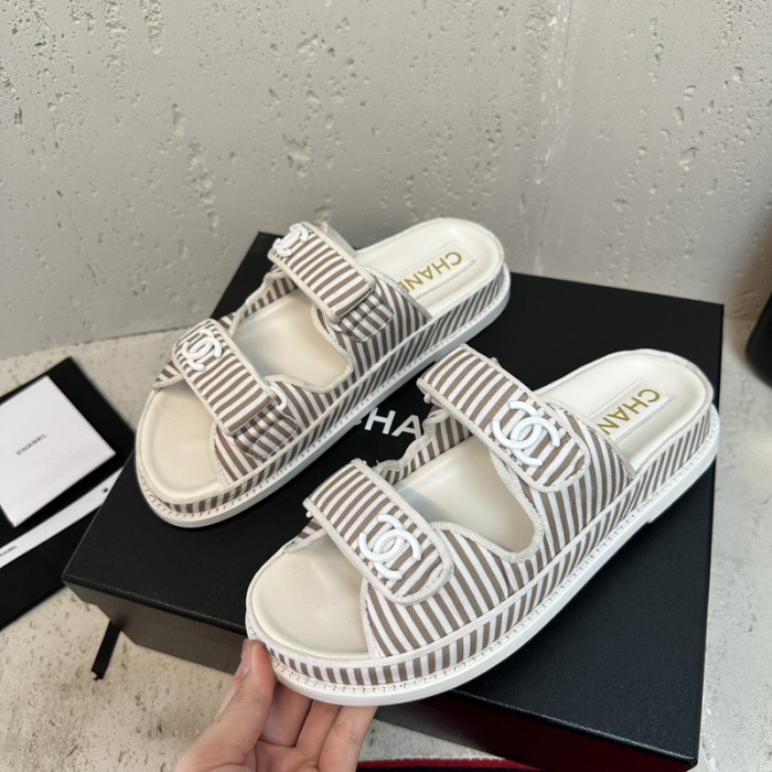 chane* sandal44