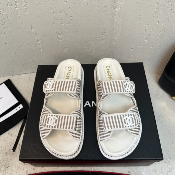 chane* sandal44
