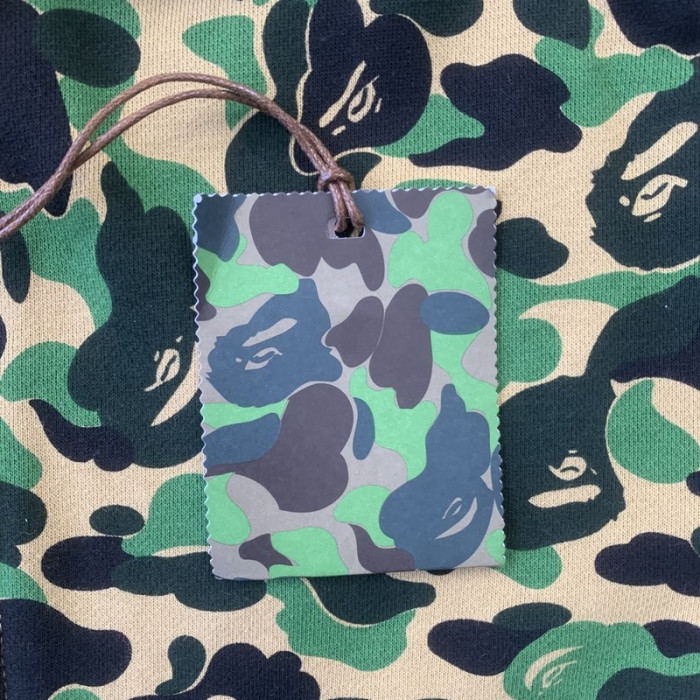 bape hoodie b13