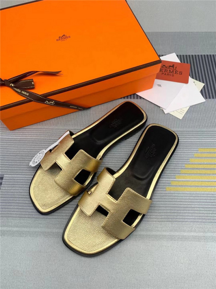 herme* sandal h31